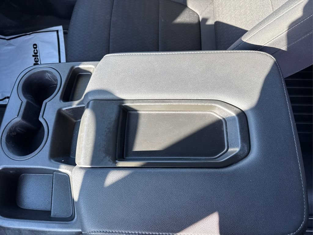 Used 2022 Silver Ice Metallic Chevrolet LT image 12