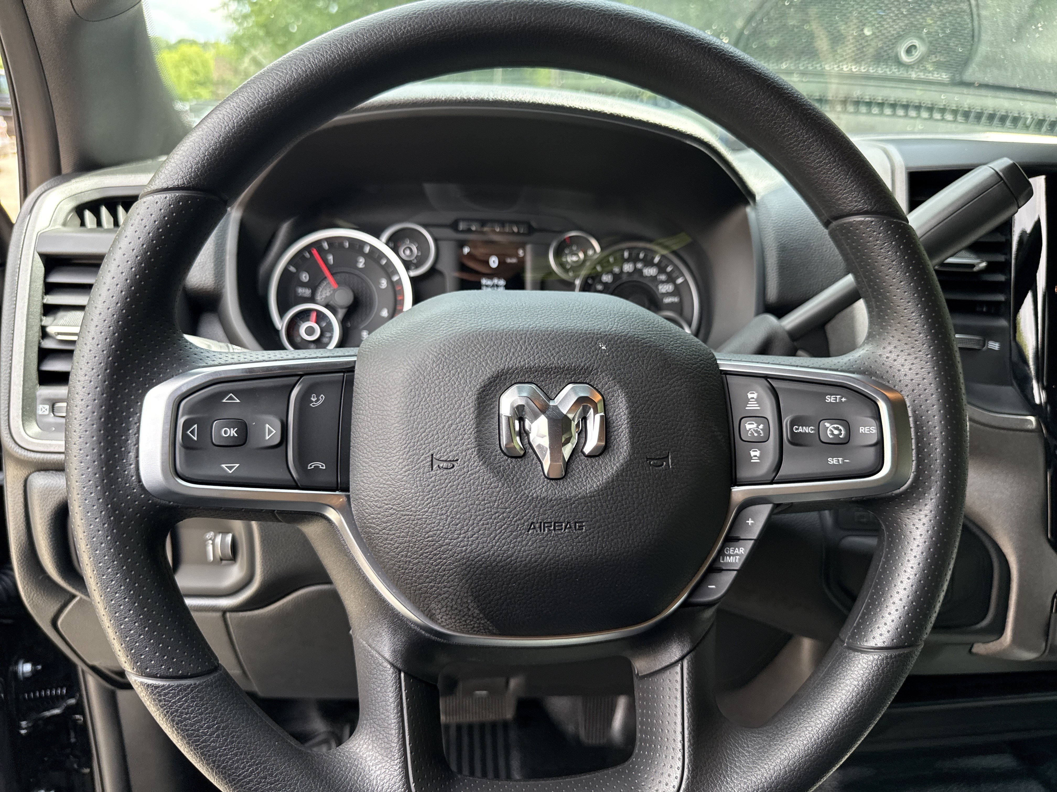 New 2026 Diamond Black Crystal Pearlcoat RAM Tradesman image 24