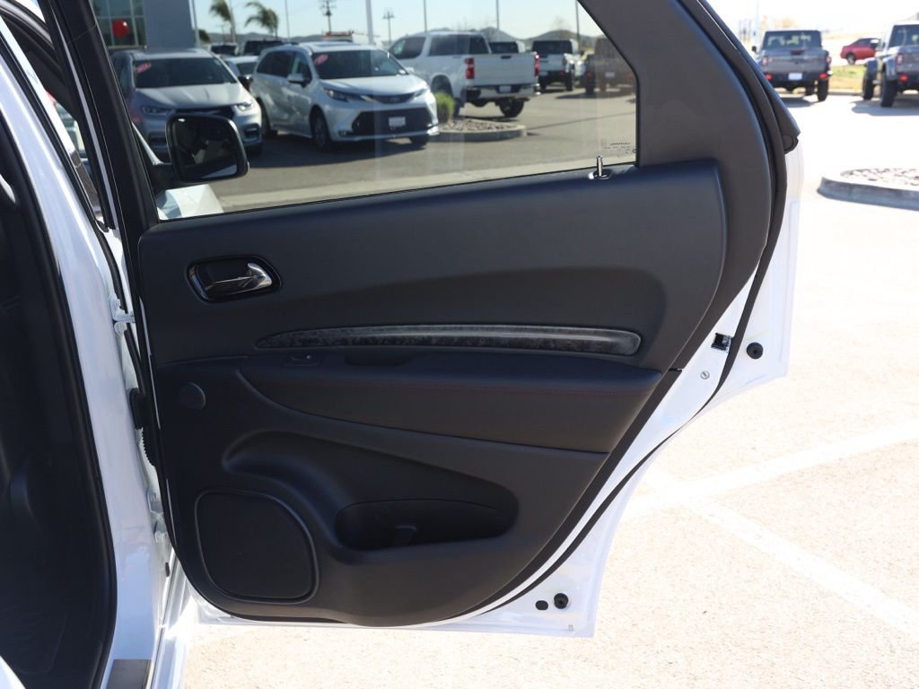 New 2026 White Knuckle Clear-Coat Exterior Paint Dodge GT Premium HEMI V8 image 18