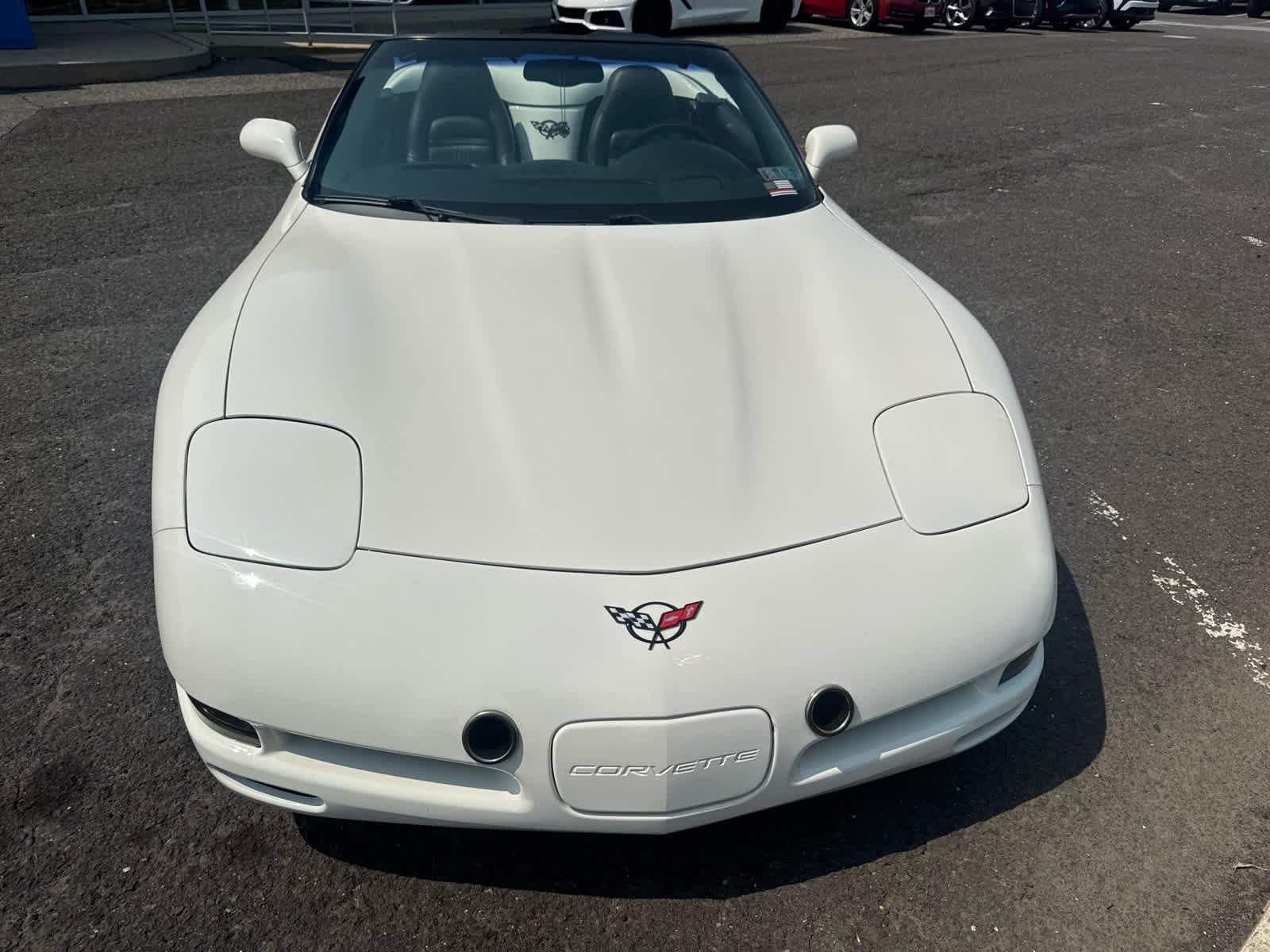 Used 2002 Speedway White Chevrolet  image 3