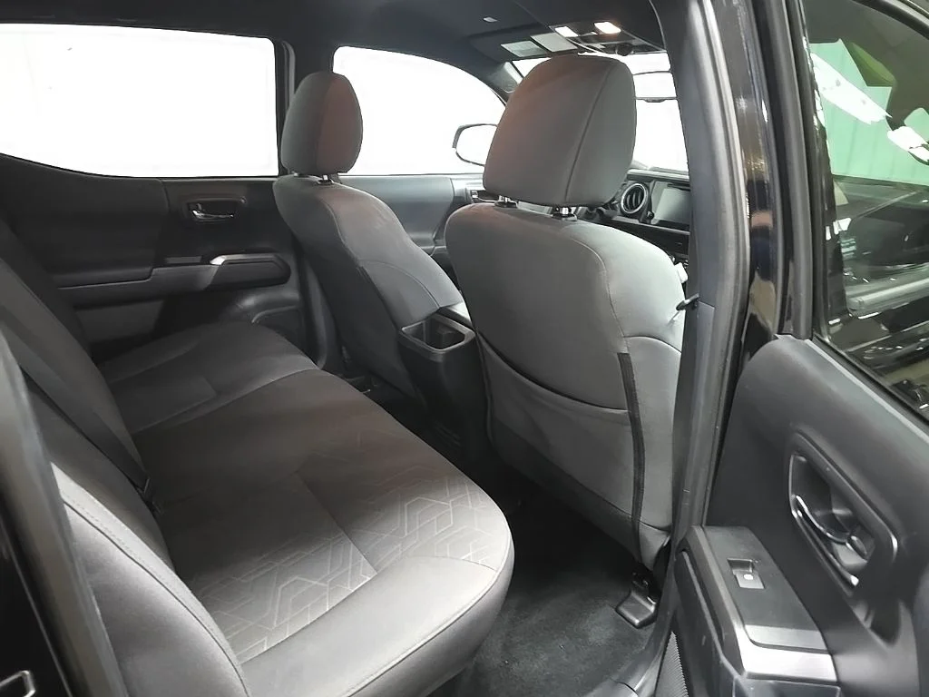 2019 Toyota Tacoma TRD Off Road - Photo 17