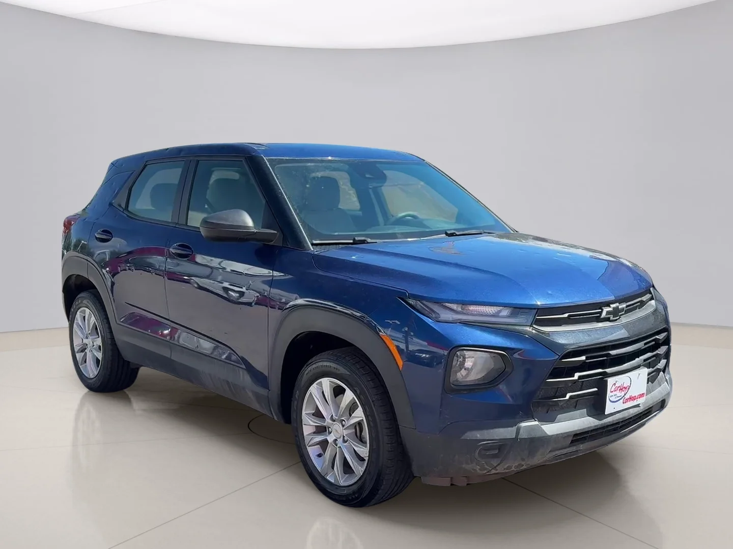 Used 2023 Blue Chevrolet  image 7