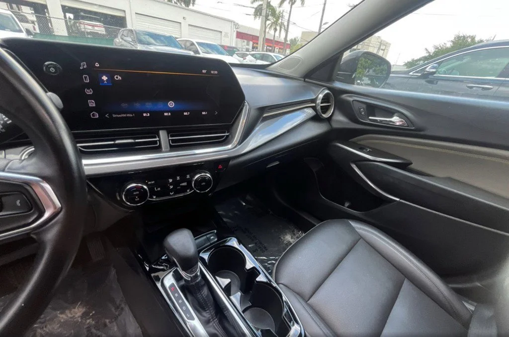 Used 2024 Red Chevrolet ACTIV image 12