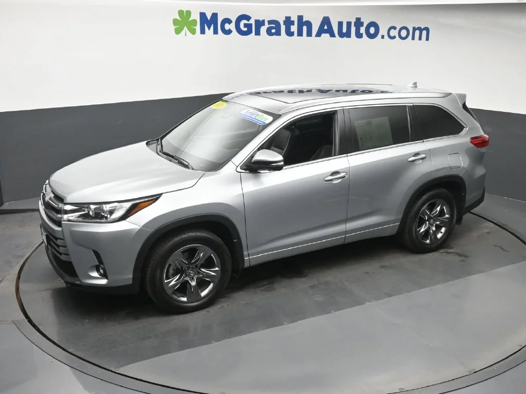 Used 2019 Silver Toyota Limited Platinum image 25
