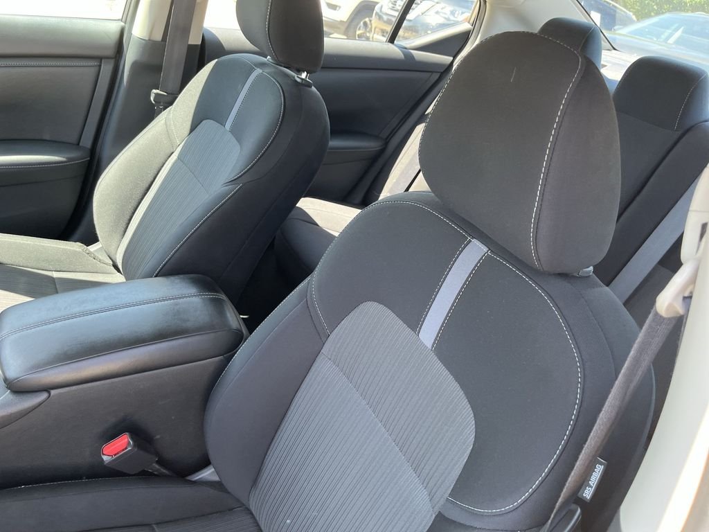 Used 2024 Gray Nissan SV image 11