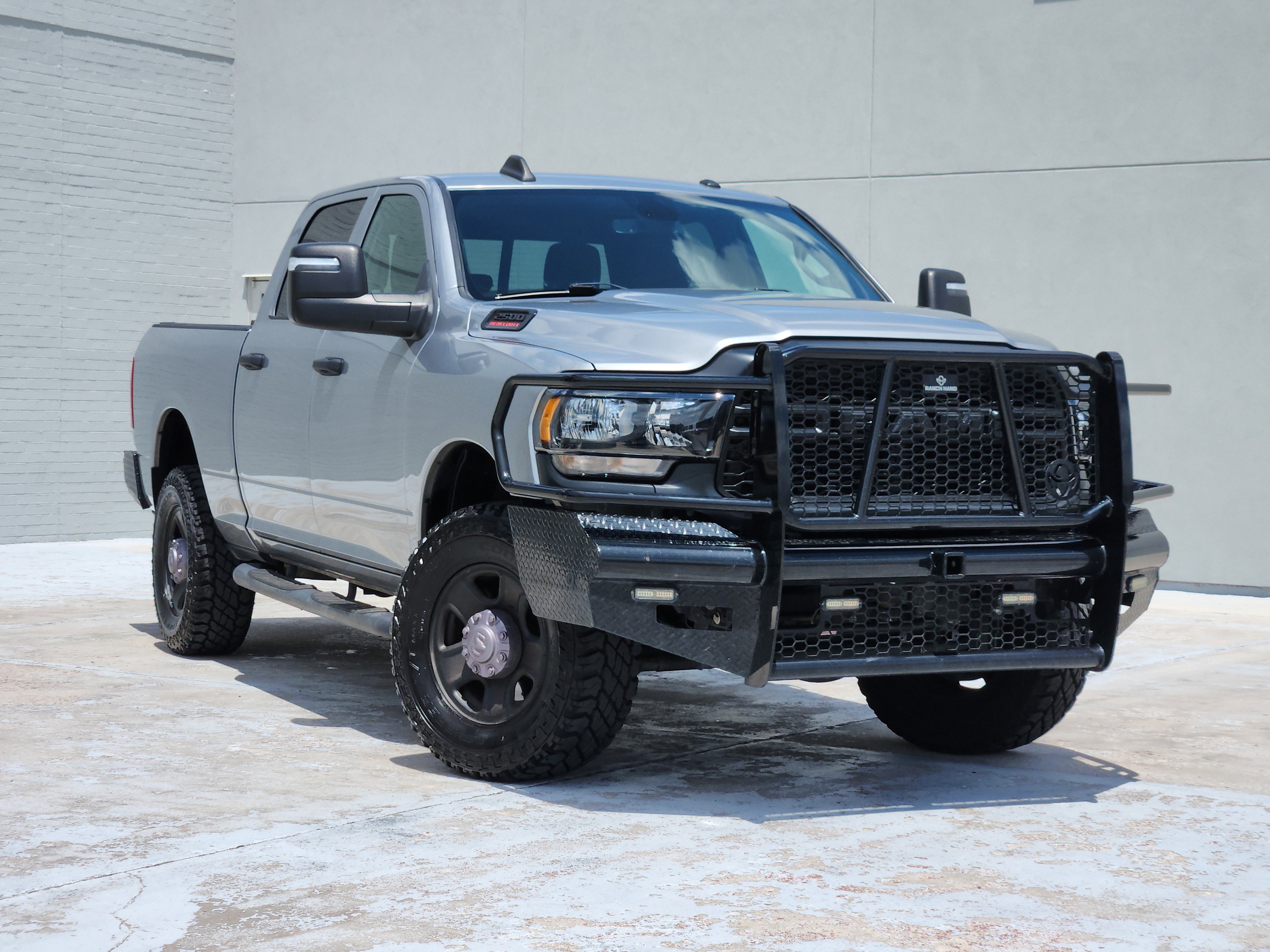 2024 RAM 2500 Tradesman 4X4 Crew Cab SWB's photo