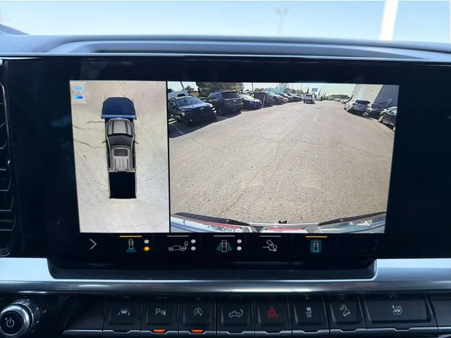 Used 2022 Silver GMC SLT image 13