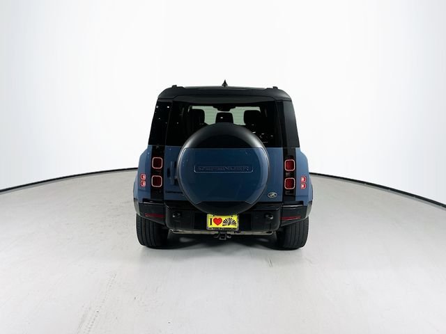 Used 2022  Land Rover X-Dynamic HSE image 8
