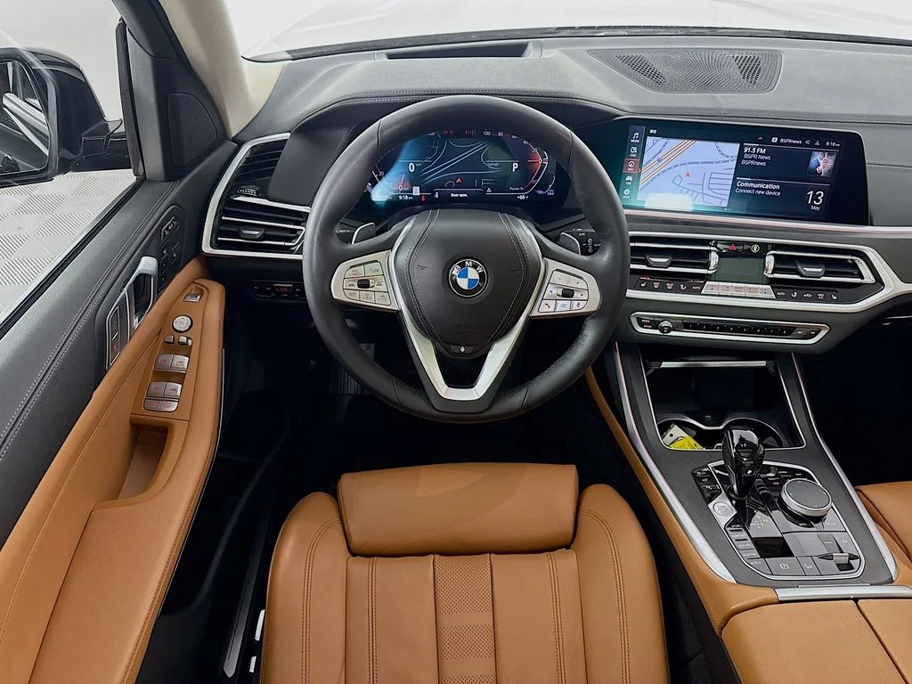 Used 2022 Jet Black BMW xDrive40i image 23