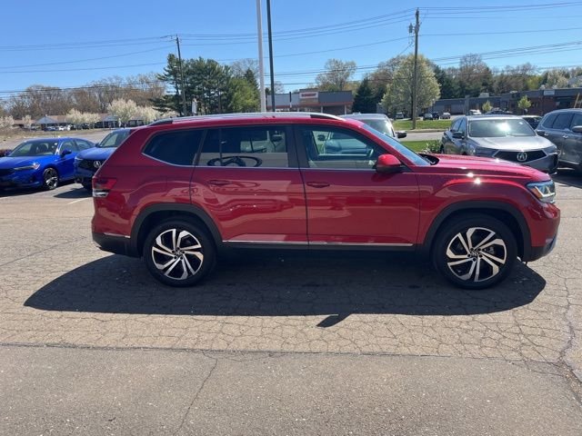 Used 2023  Volkswagen SEL image 18