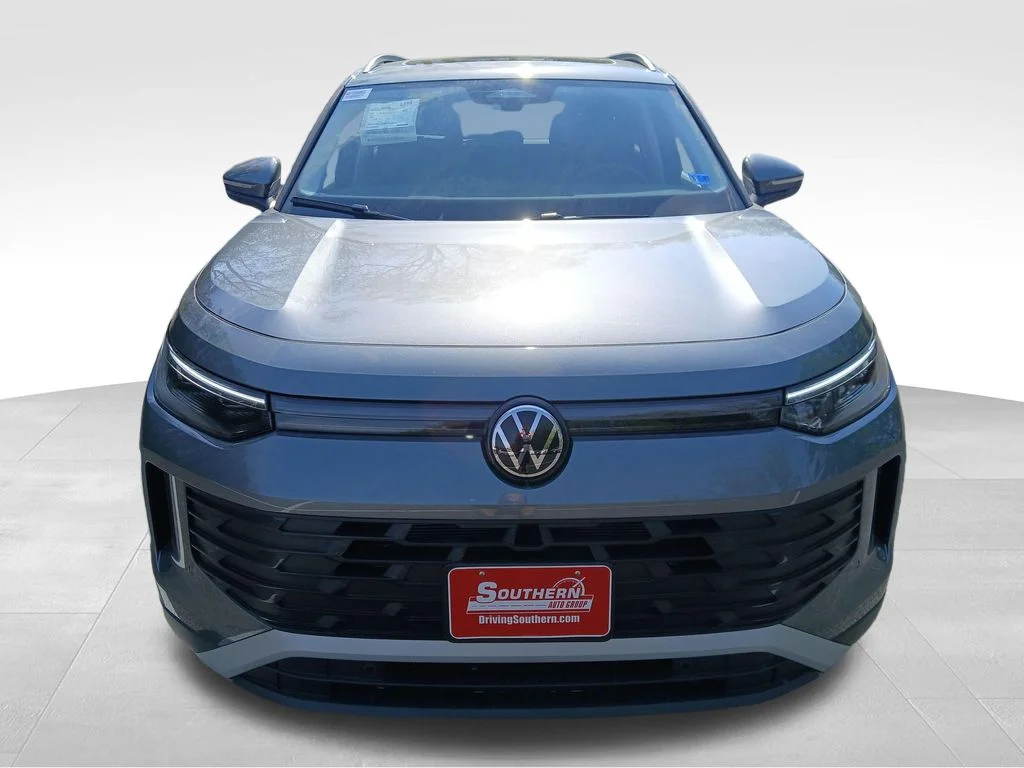 New 2026 Silver Volkswagen 2.0T SE image 8