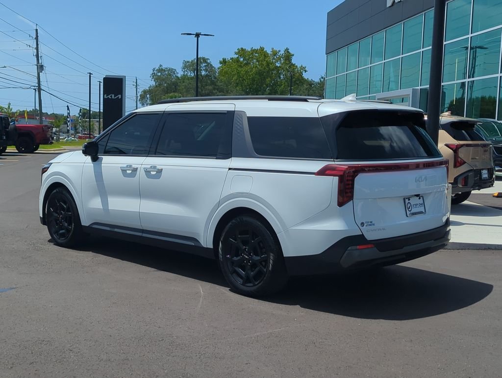 Used 2025 White Kia SX Prestige image 5