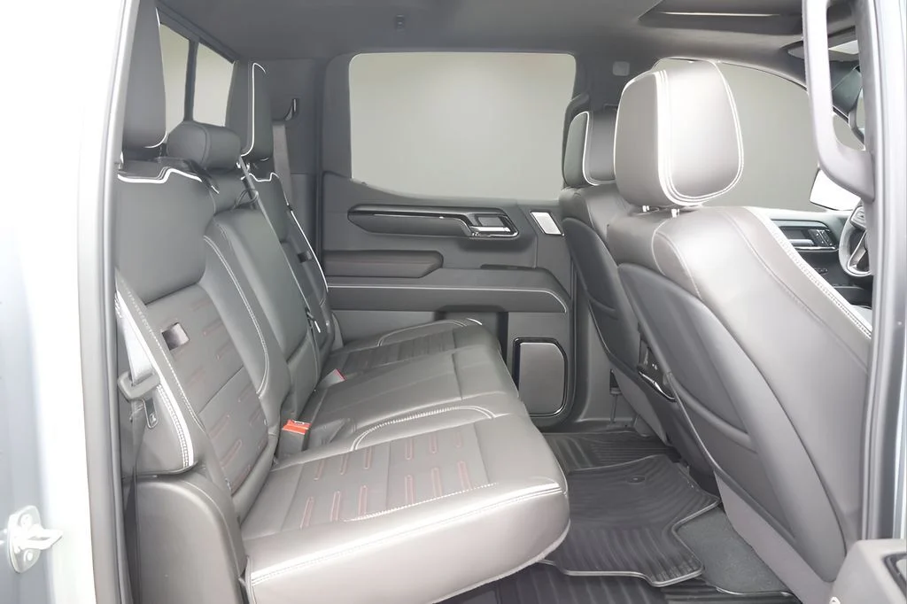 Used 2025 Silver GMC AT4X image 15
