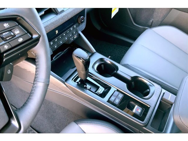 New 2026 CRYSTAL WHITE PEARL Subaru Premium image 7