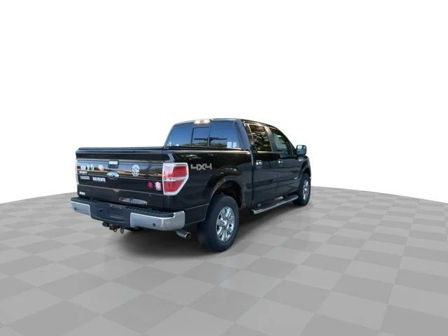 Used 2013  Ford XL image 8