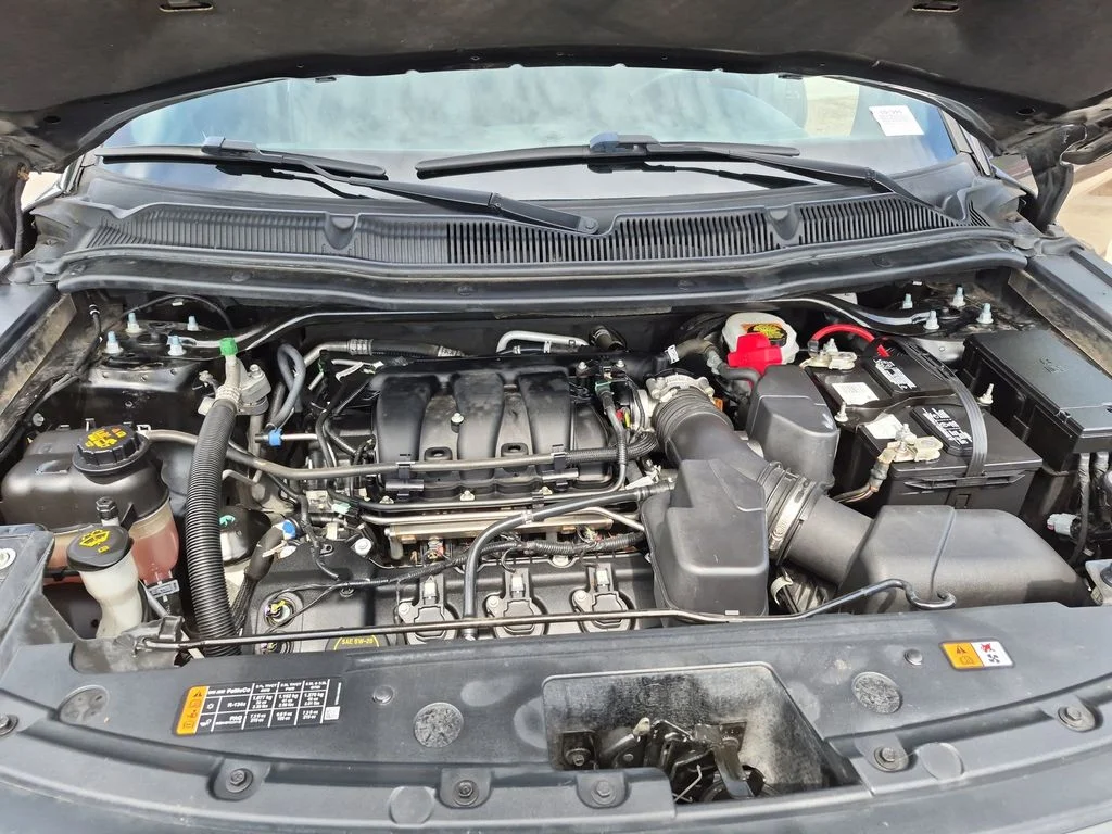Used 2018 Gray Ford XLT image 18