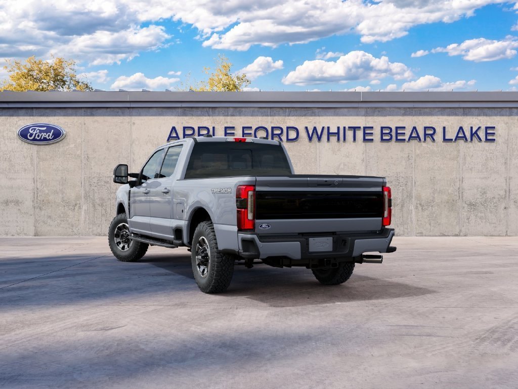 New 2027 Gray Ford Platinum image 8