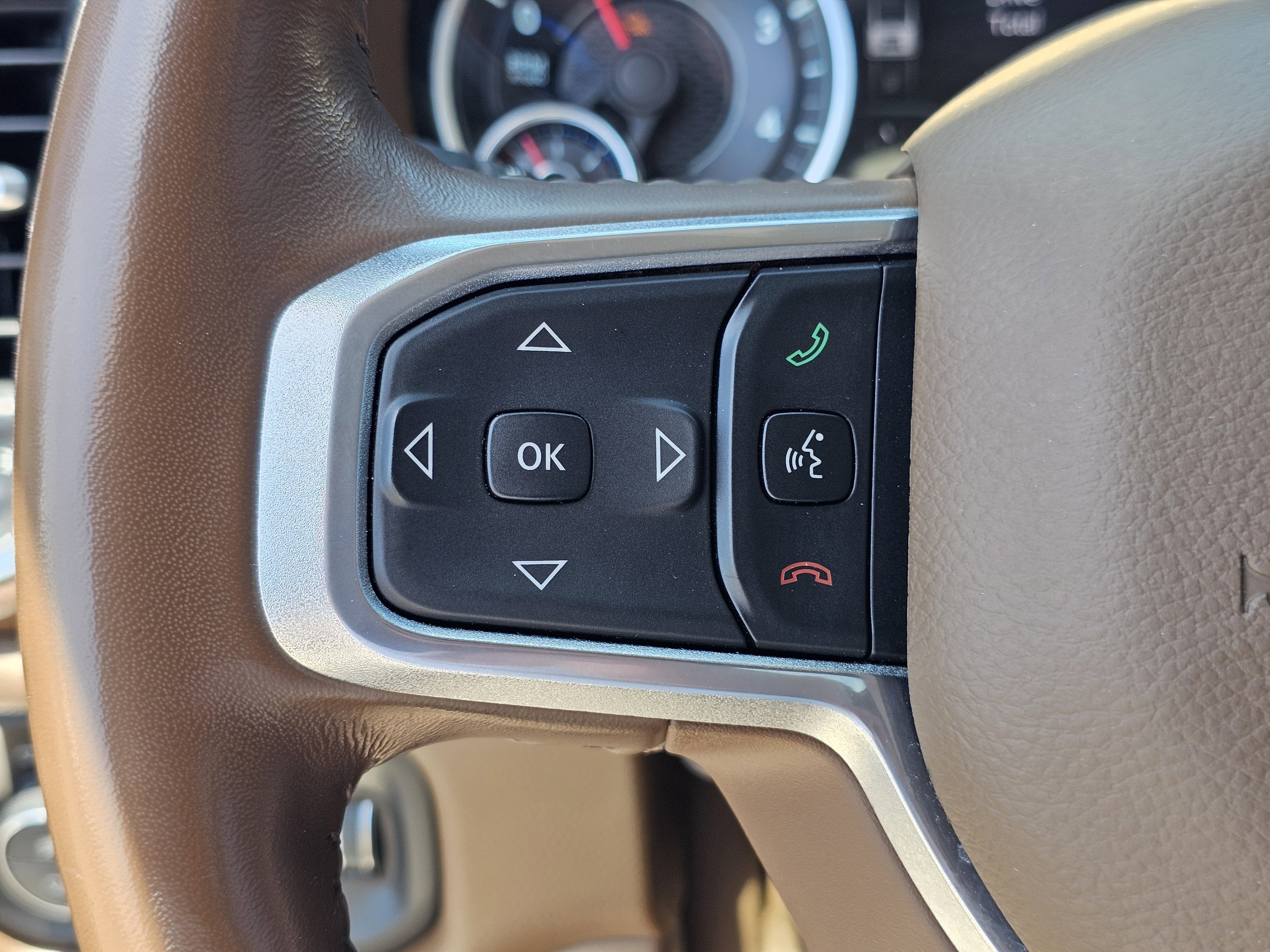Used 2020 Delmonico Red Pearlcoat Ram Laramie image 21