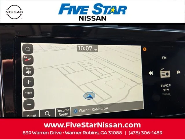 Used 2023 Black Hyundai SE image 23