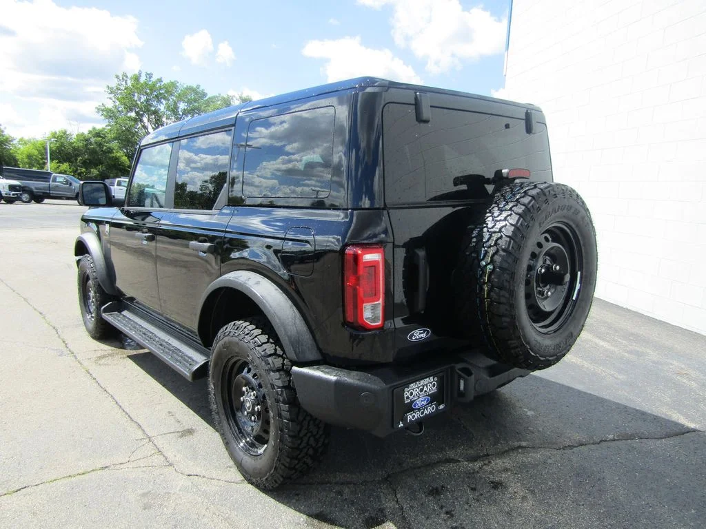 New 2026 Shadow Black Ford Big Bend® image 4