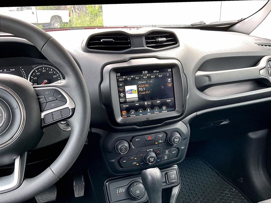 Used 2023 Colorado Red Clearcoat Jeep Latitude image 18