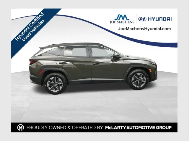 Used 2026 Green Hyundai SEL image 1