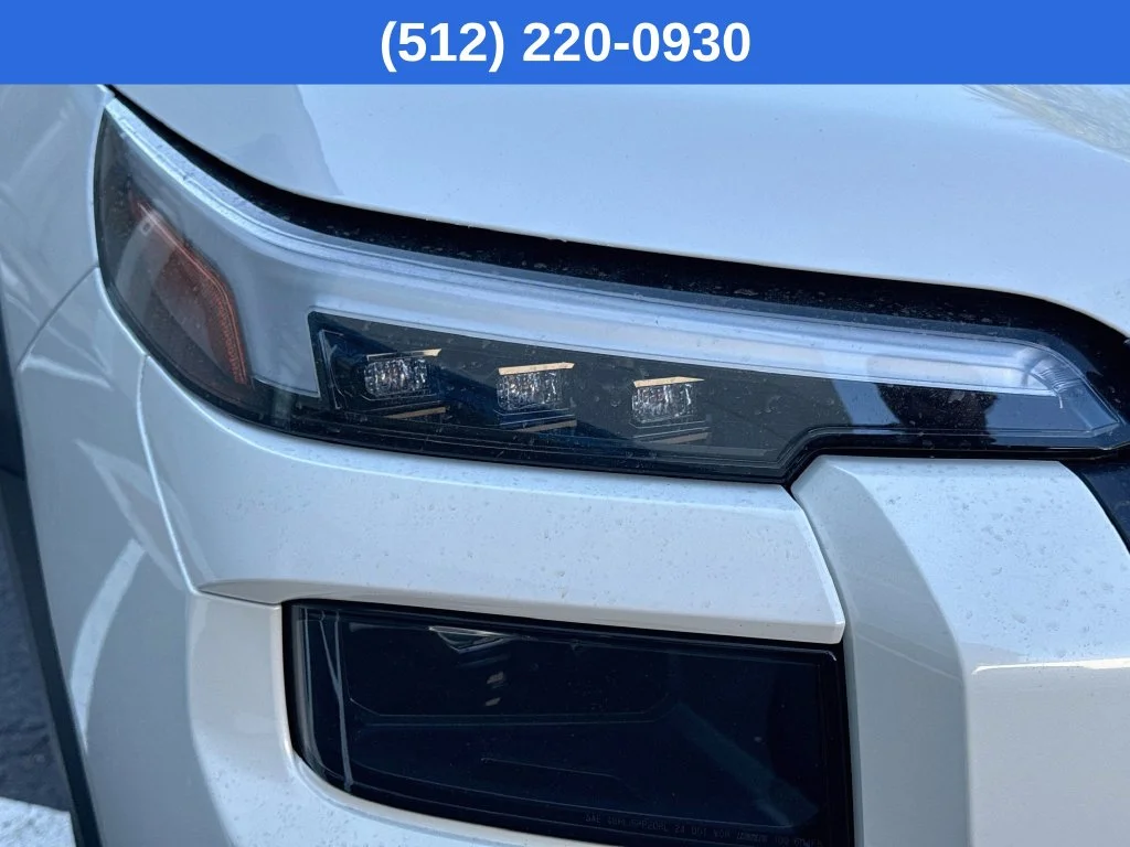 New 2026 White Subaru Touring XT image 39