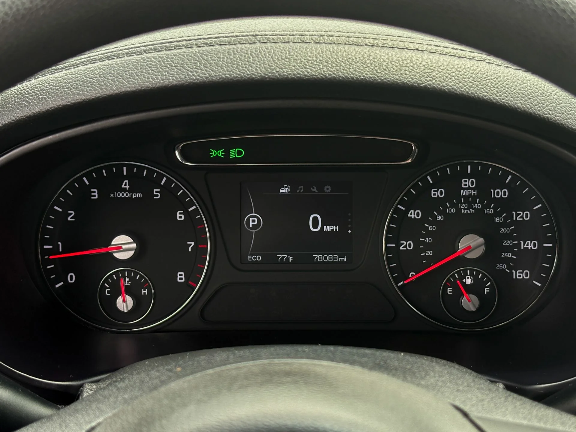 Used 2018 Silver Kia LX image 8