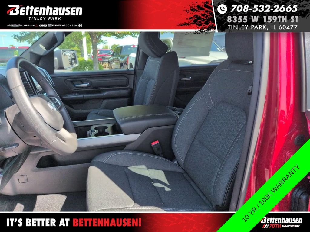 New 2026 Molten Red Pearl-Coat Exterior Paint RAM  image 17