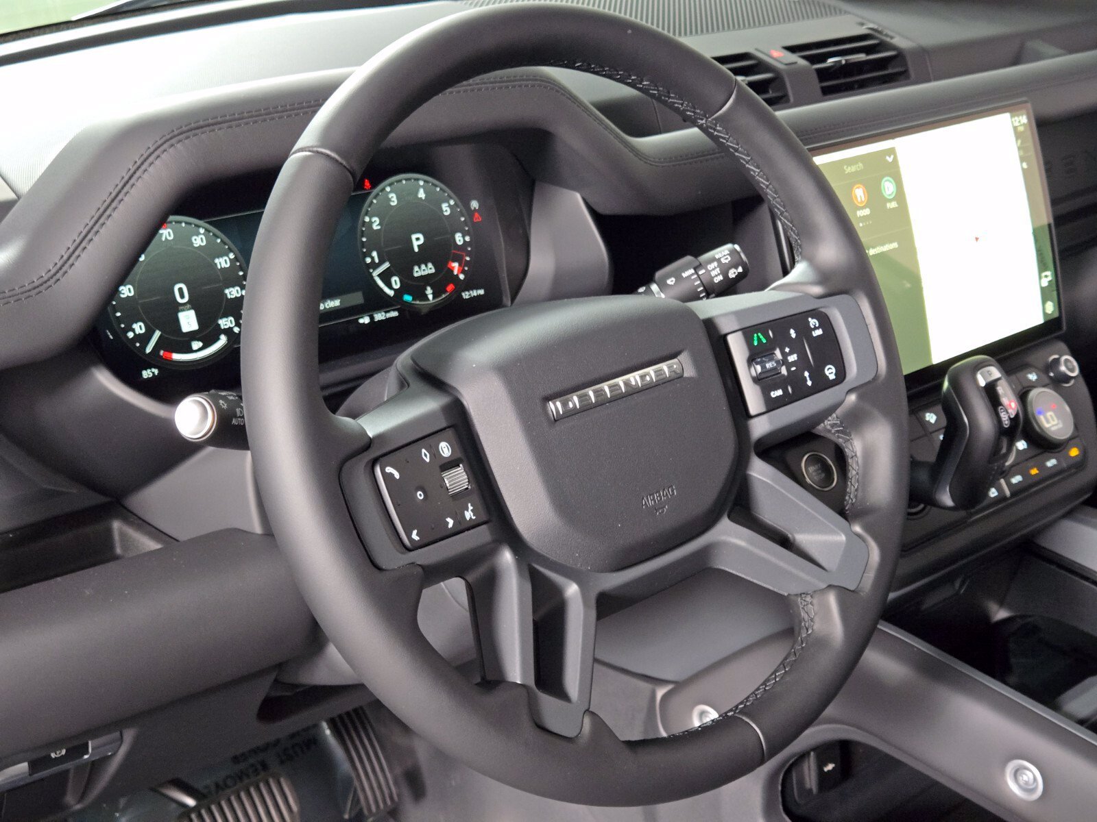 New 2026 Woolstone Green Land Rover X-Dynamic SE image 23