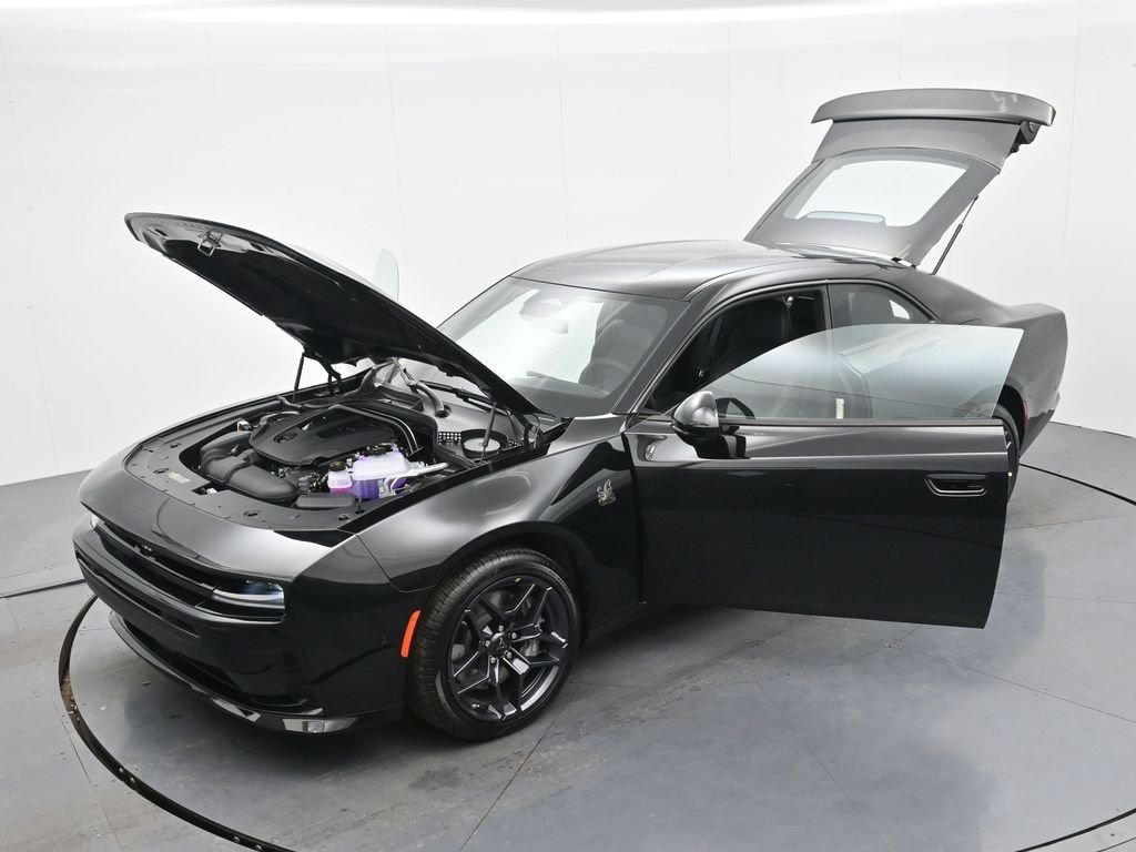 New 2026 Diamond Black Crystal Pearlcoat Dodge Scat Pack image 43