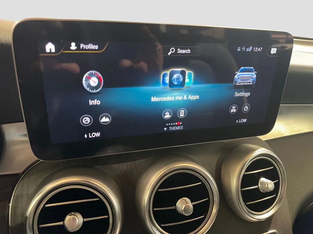2022 Mercedes-Benz GLC GLC300 - Photo 16