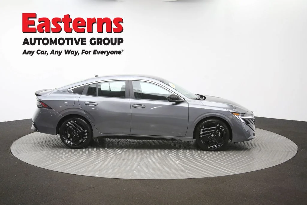 Used 2026 Gray Nissan SR image 43