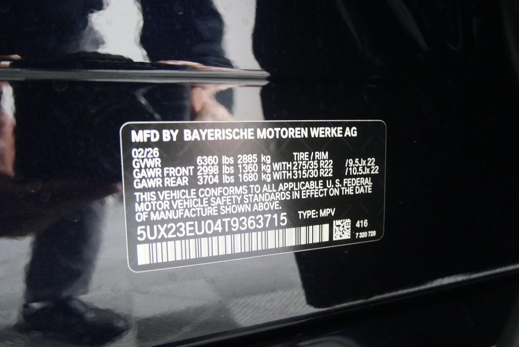 New 2026 Carbon Black Metallic BMW xDrive40i image 25