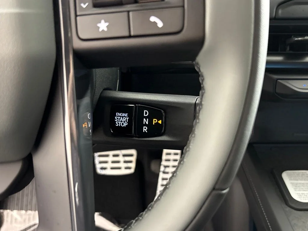 New 2027 Black Jade Green Kia X-LINE SX image 36