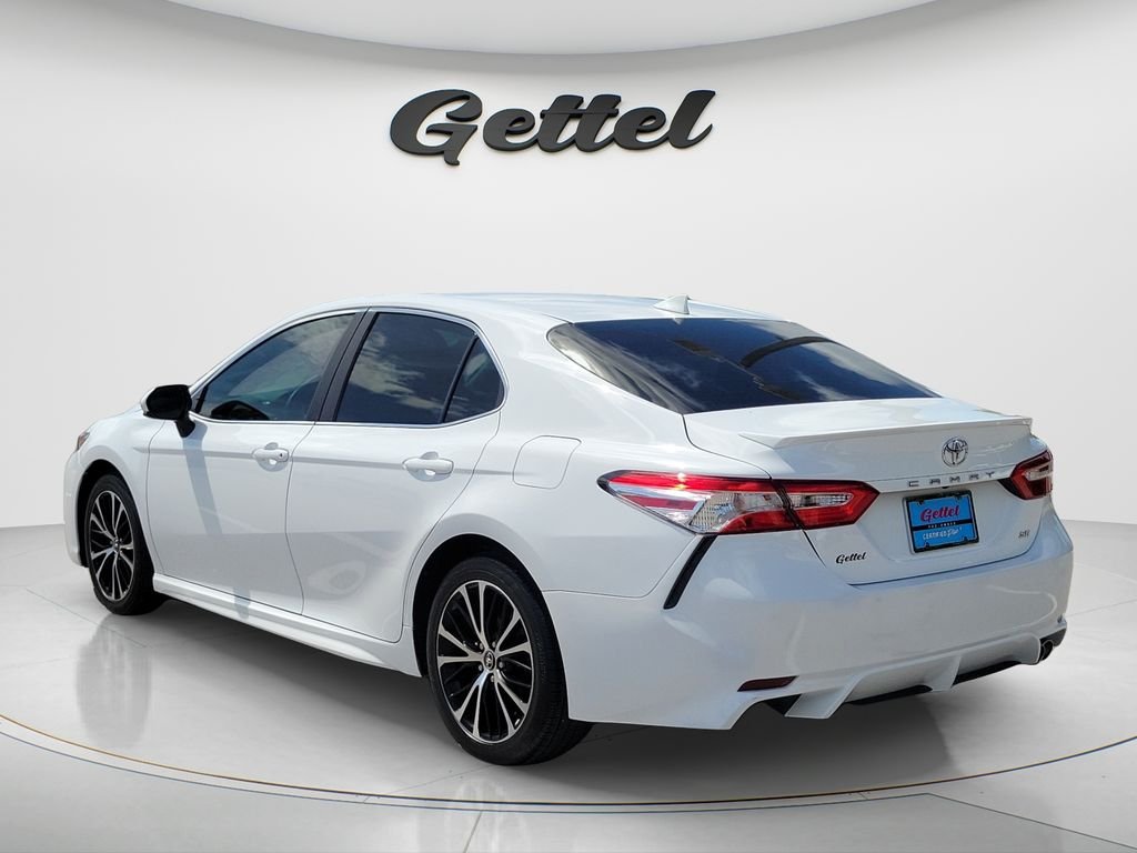 Certified Used 2020 White Toyota SE image 7