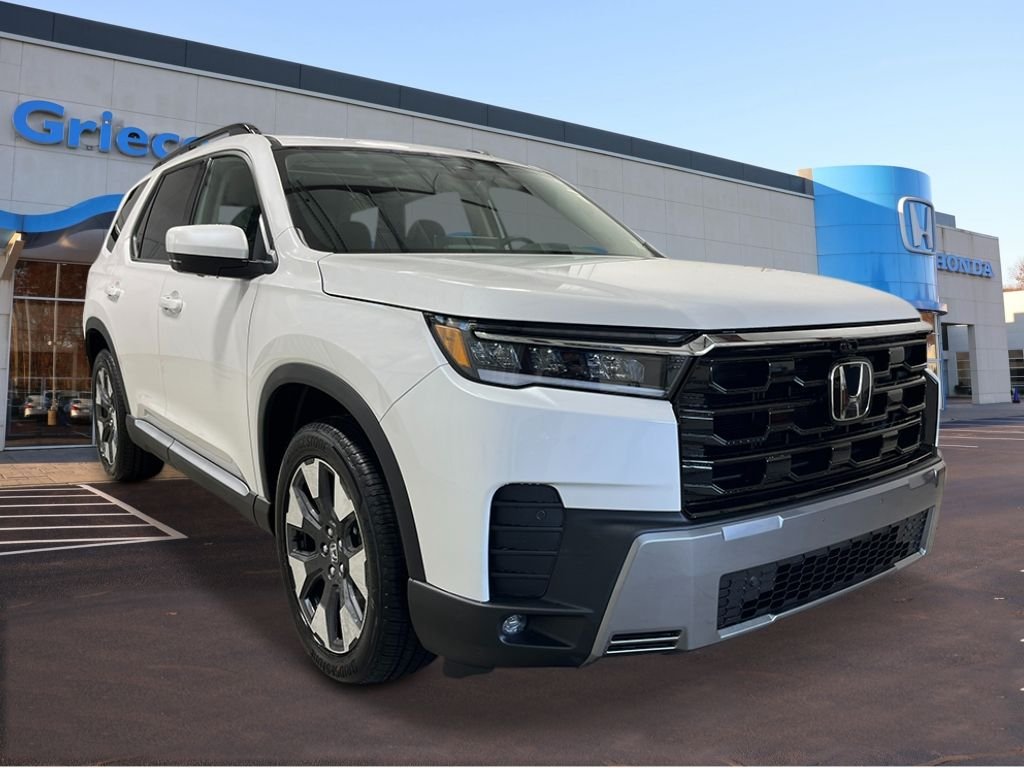 New 2026 Platinum White Pearl Honda Touring image 9