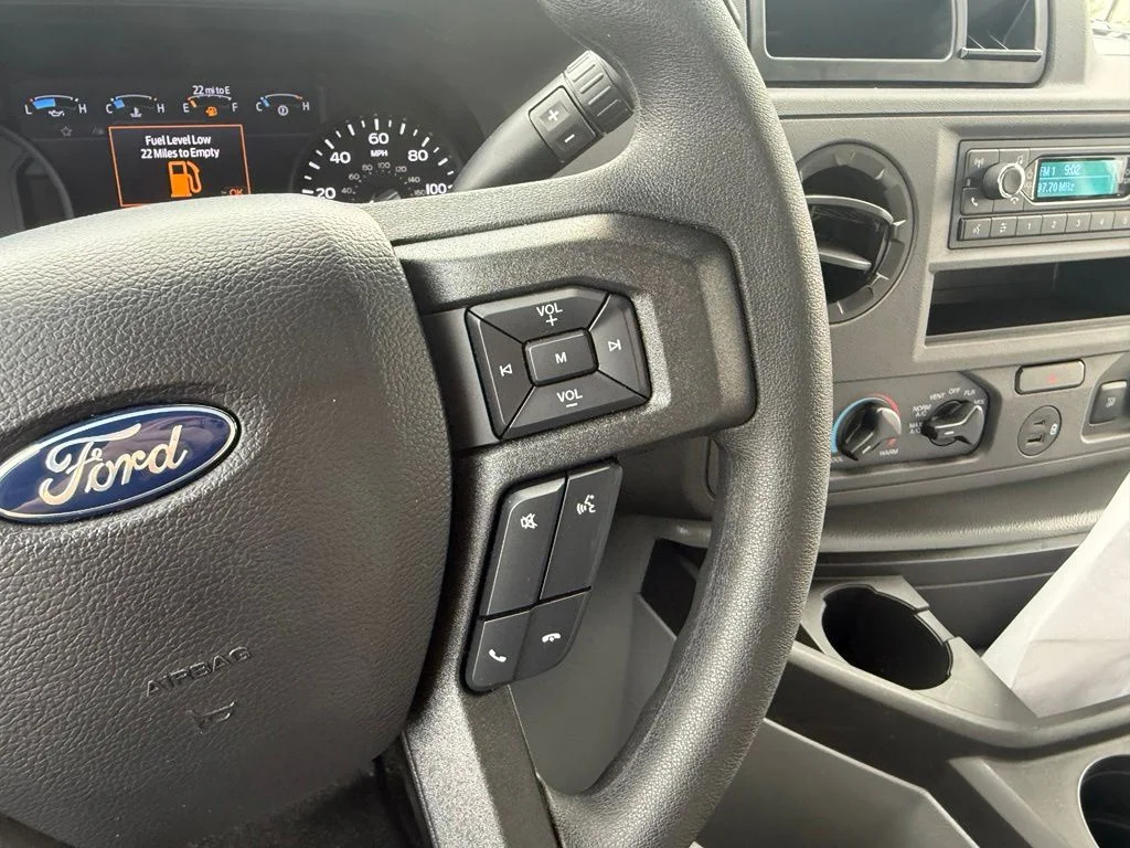 New 2027 Oxford White Ford E-450 DRW image 19