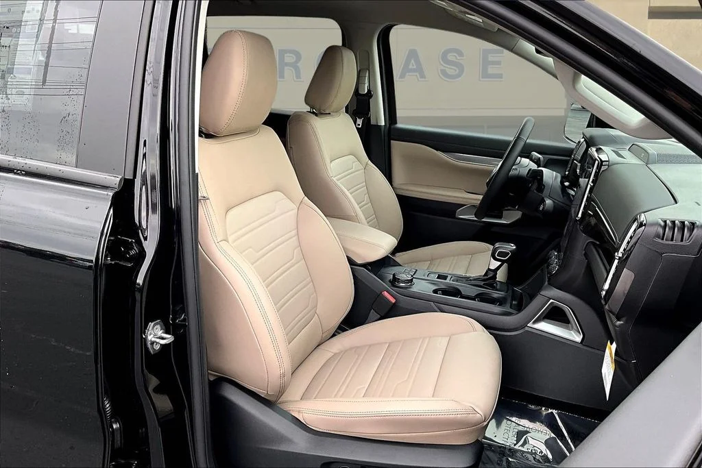 2025 Ford Ranger Lariat - Photo 11