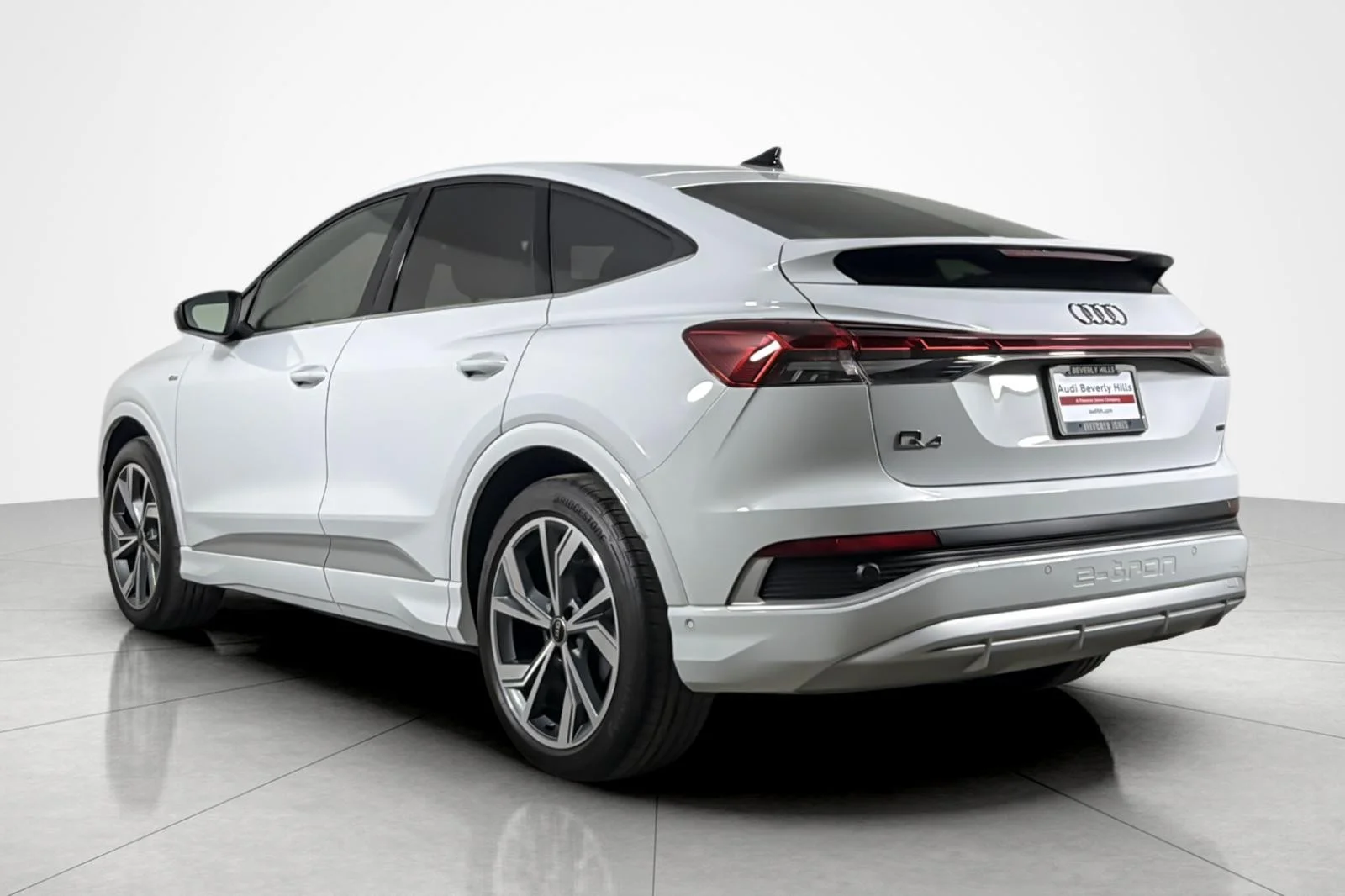 Used 2024 Glacier White Metallic Audi Prestige 55 quattro image 3