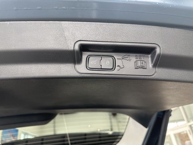 New 2026 Vapor Blue Metallic Ford Active image 53