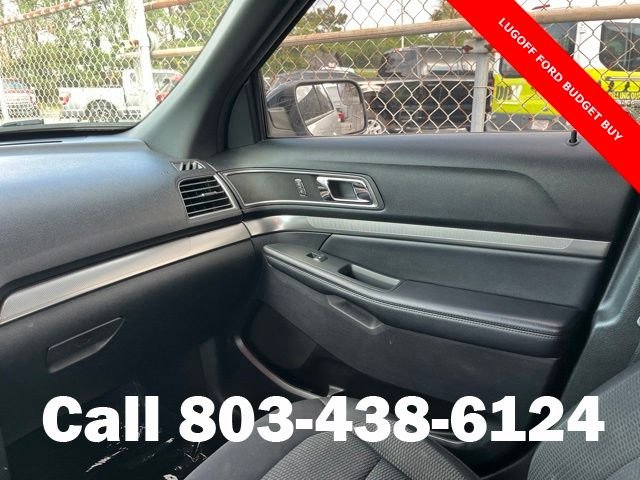Used 2018 Silver Ford XLT image 11