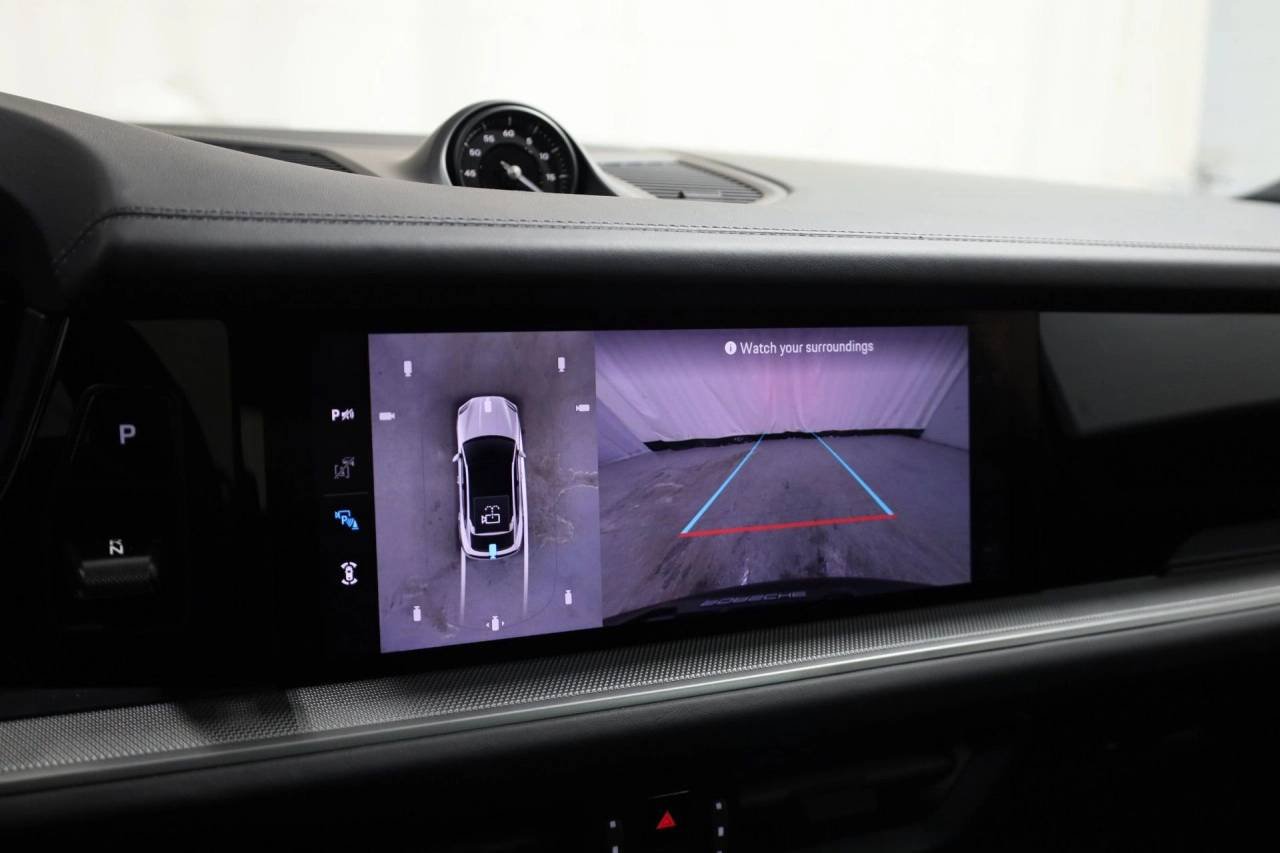 Used 2026 White Porsche Coupe image 34