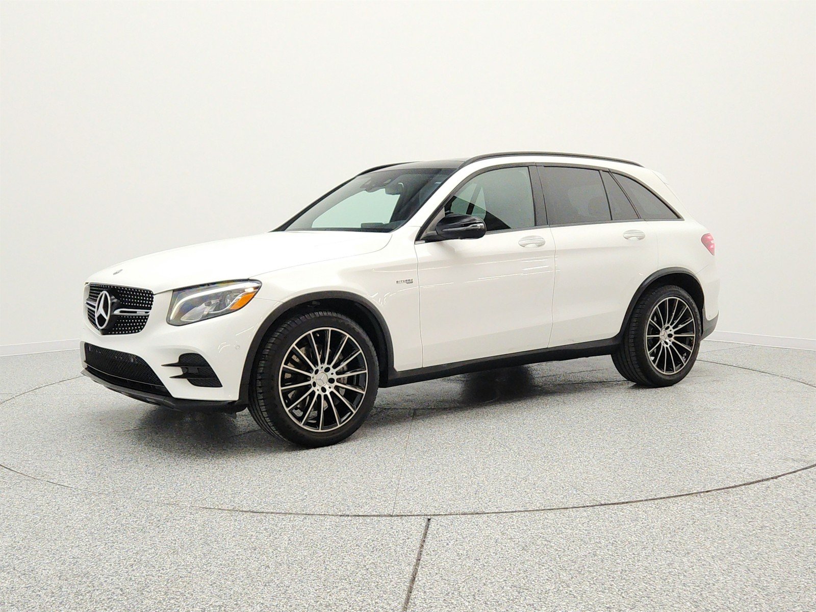 2018 Mercedes-Benz GLC AMG GLC43 4MATIC's photo