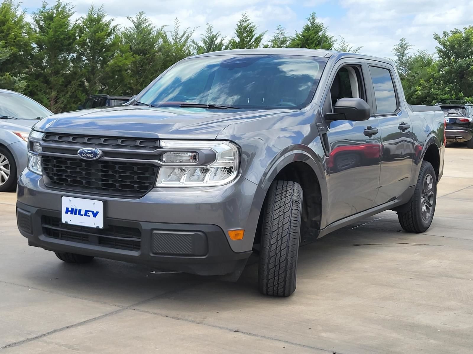 Used 2024 Gray Metallic Ford XLT image 2