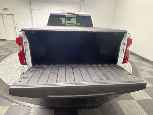 Used 2024 Summit White Chevrolet RST image 34