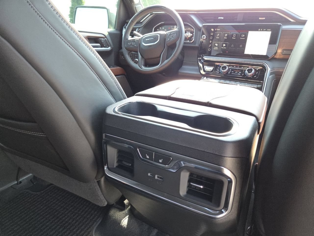 New 2026 Onyx Black GMC Denali Ultimate image 28