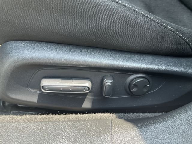 Used 2024 White Honda EX image 16