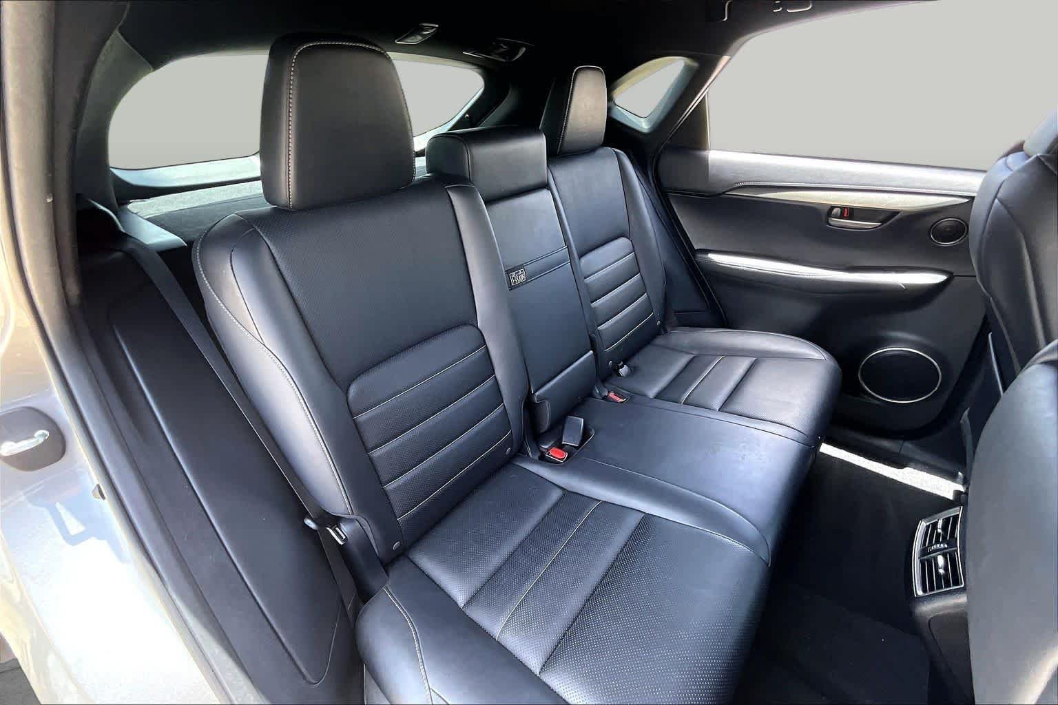 Used 2015 Atomic Silver Lexus F Sport image 18
