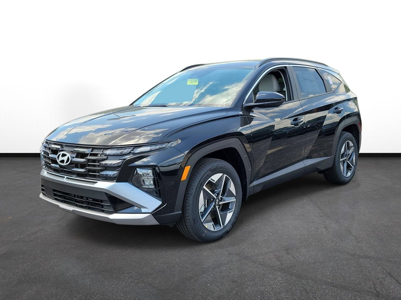 New 2026 Ash Black Hyundai SEL AWD image 2